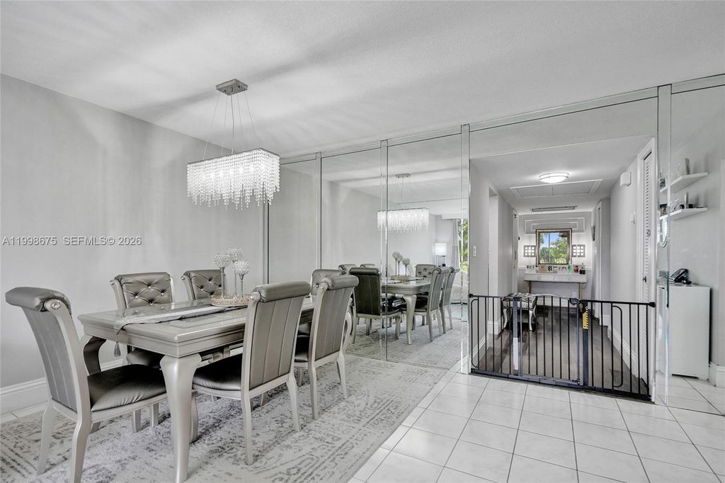 2651 S Course Dr 410, Pompano Beach, FL 33069