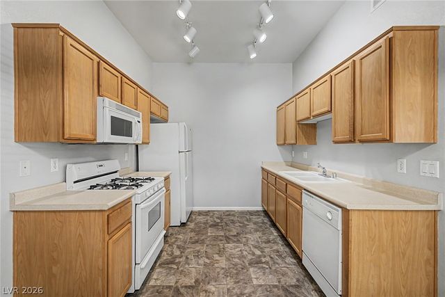 3541 Desert Cliff Street 103, Las Vegas, NV 89129