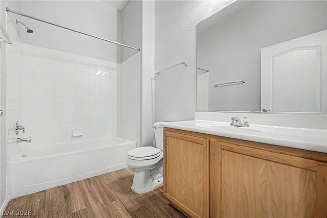 3541 Desert Cliff Street 103, Las Vegas, NV 89129