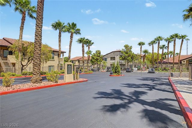 3541 Desert Cliff Street 103, Las Vegas, NV 89129