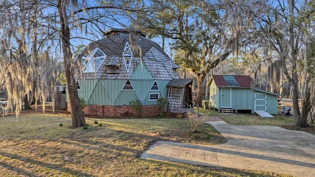 1935 Lees Landing Circle, Conway, SC 29526