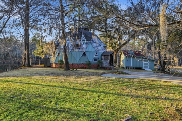 1935 Lees Landing Circle, Conway, SC 29526