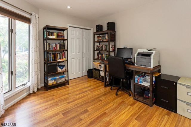 7 Lenox Ct, Montville Twp., NJ 07045