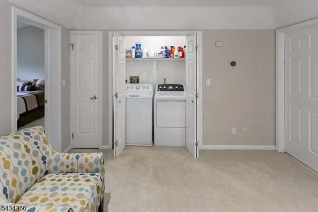 7 Lenox Ct, Montville Twp., NJ 07045