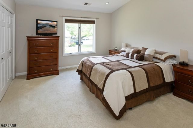 7 Lenox Ct, Montville Twp., NJ 07045