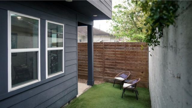 4214 Mckinney Street, Houston, TX 77023