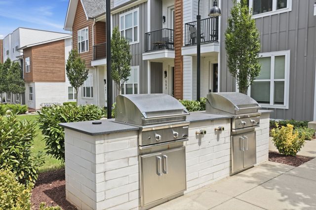 503 Vernon Cir, Nashville, TN 37209