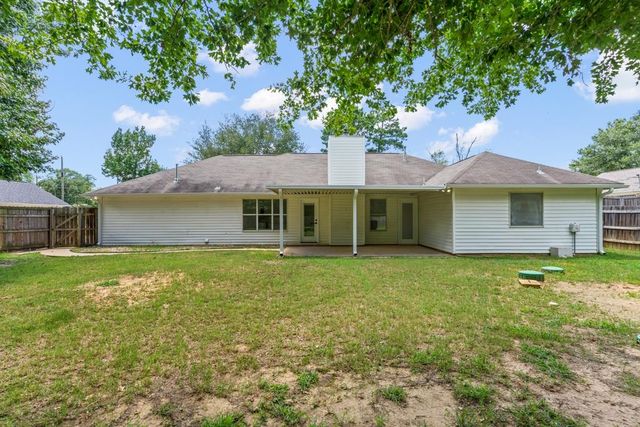 222 Maxey Road, Longview, TX 75605
