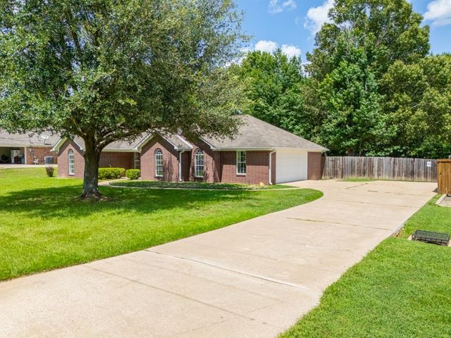 222 Maxey Road, Longview, TX 75605