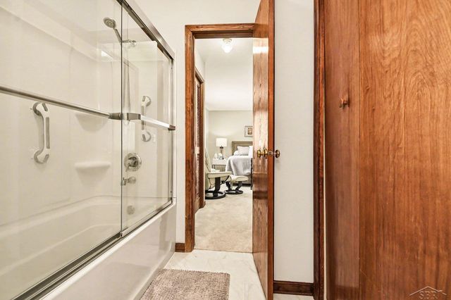 3347 N Christy Way, Saginaw Twp, MI 48603