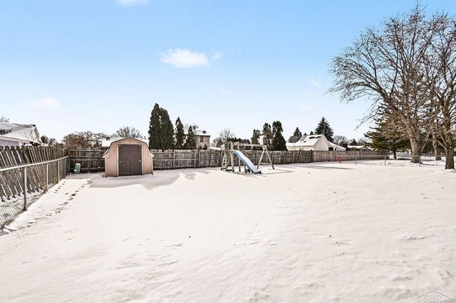 3347 N Christy Way, Saginaw Twp, MI 48603