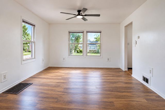 4726 Melville Avenue, East Chicago, IN 46312