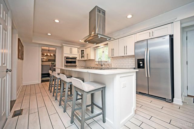 124 Pheasantlake Drive, Loveland, OH 45140