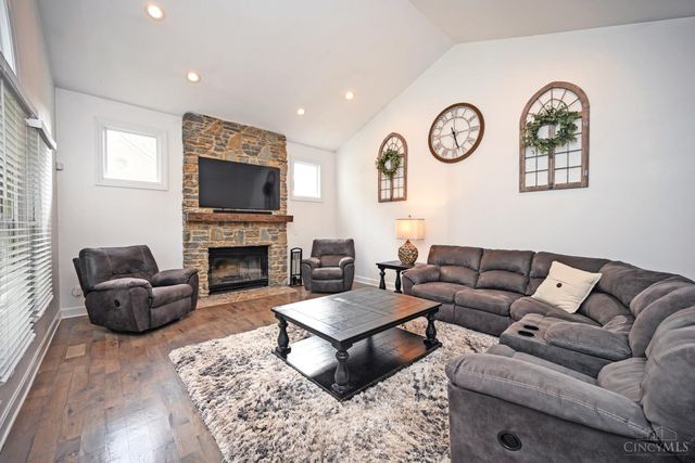 124 Pheasantlake Drive, Loveland, OH 45140