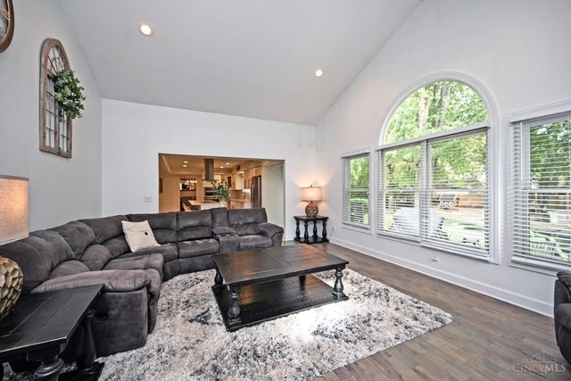 124 Pheasantlake Drive, Loveland, OH 45140