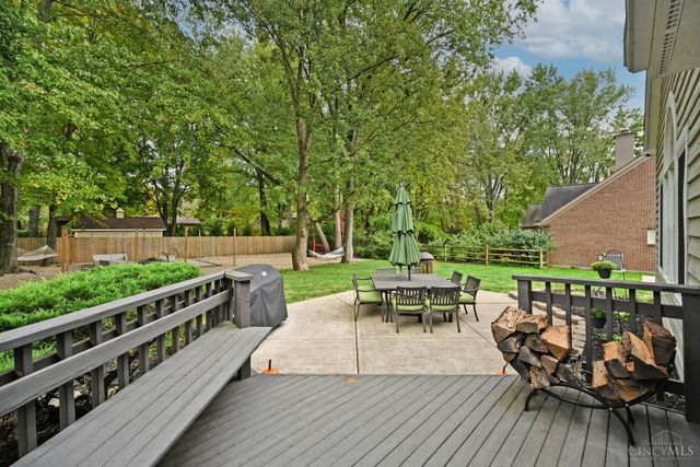 124 Pheasantlake Drive, Loveland, OH 45140