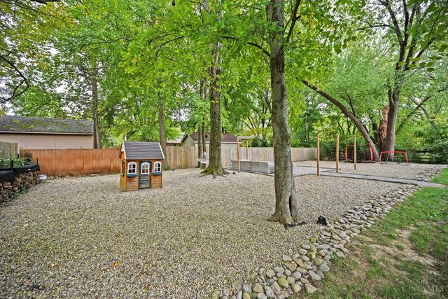 124 Pheasantlake Drive, Loveland, OH 45140