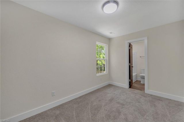 213 N 5th ST, Suffolk, VA 23434