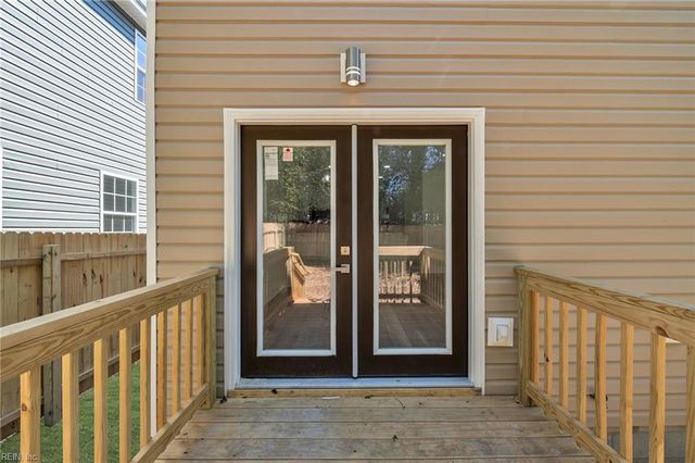 213 N 5th ST, Suffolk, VA 23434