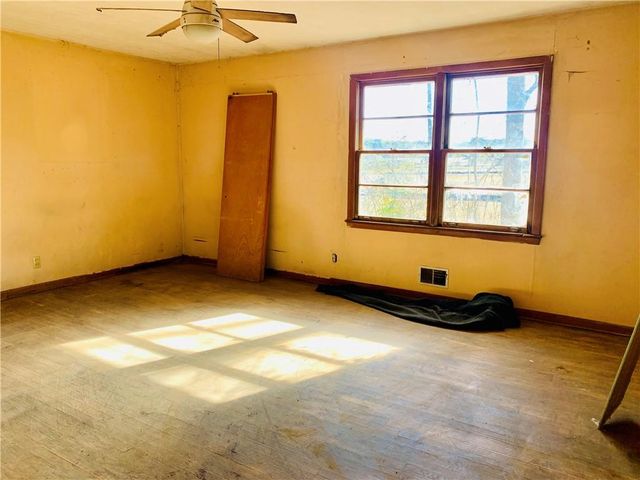 738 Burns Road, Carrollton, GA 30117