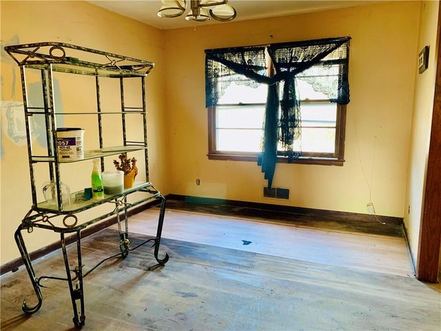 738 Burns Road, Carrollton, GA 30117