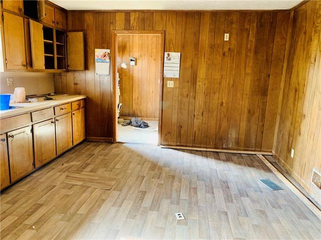 738 Burns Road, Carrollton, GA 30117