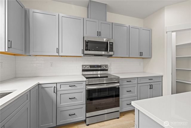 2556 Natola Drive SE, Olympia, WA 98501