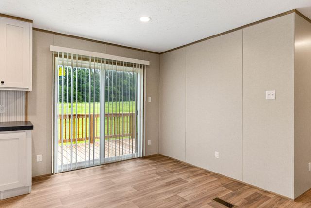 399 County Road 784a, Etowah, TN 37331