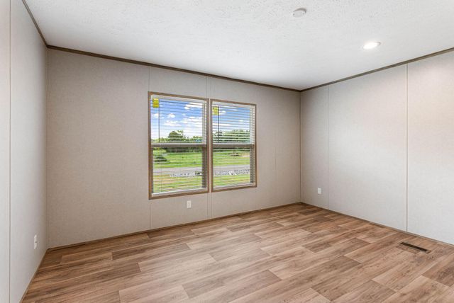 399 County Road 784a, Etowah, TN 37331
