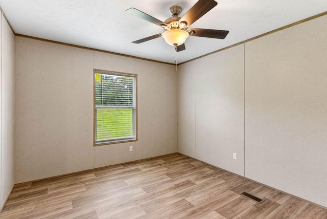 399 County Road 784a, Etowah, TN 37331