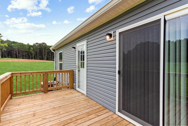 399 County Road 784a, Etowah, TN 37331