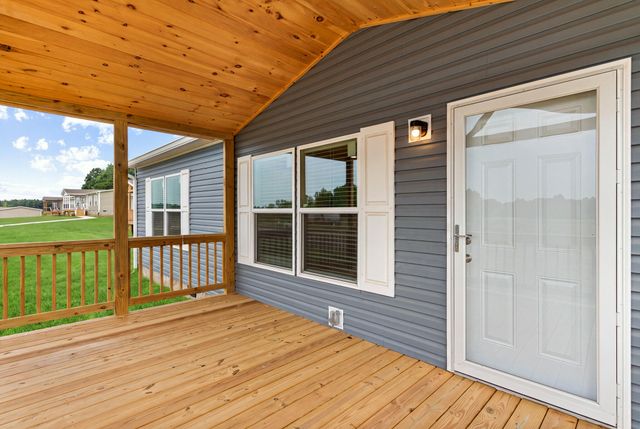 399 County Road 784a, Etowah, TN 37331