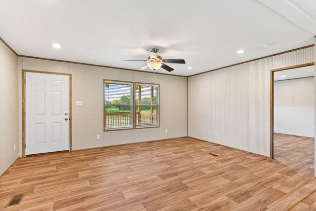 399 County Road 784a, Etowah, TN 37331