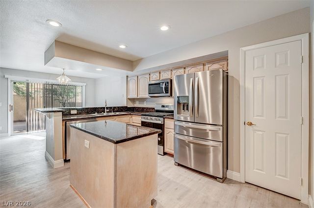 2641 Golden Sands Drive, Las Vegas, NV 89128