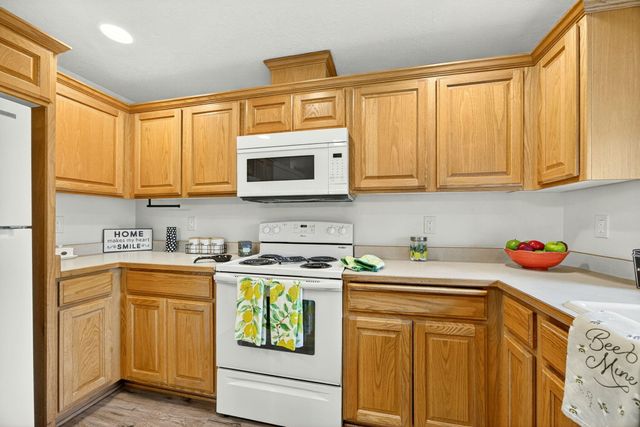 1409 George Tweed Boulevard, Grants Pass, OR 97527