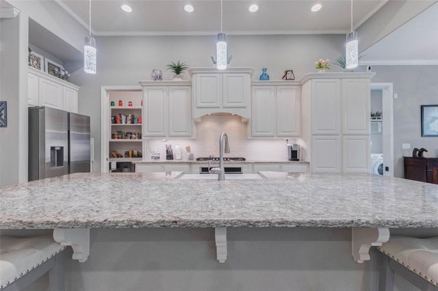 10206 Heritage Ranch Road, Conroe, TX 77303