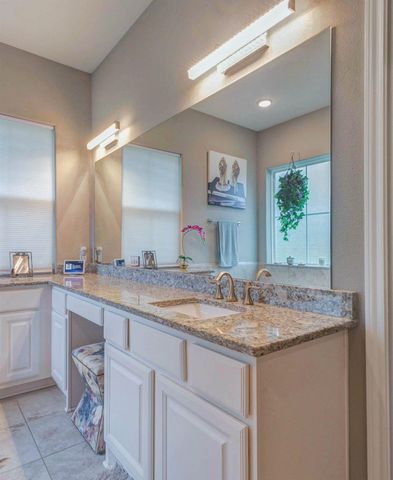 10206 Heritage Ranch Road, Conroe, TX 77303