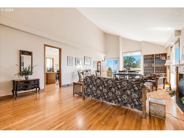 31805 Ne WILSONVILLE Rd, Newberg, OR 97132
