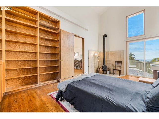 31805 Ne WILSONVILLE Rd, Newberg, OR 97132