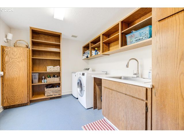 31805 Ne WILSONVILLE Rd, Newberg, OR 97132