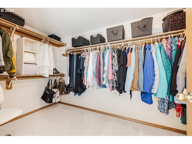 31805 Ne WILSONVILLE Rd, Newberg, OR 97132