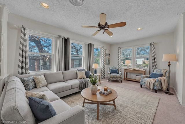 312 E Ellen Avenue, Hurst, TX 76053