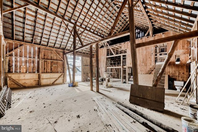 5100 SHAFFER MILL RD, Manchester, MD 21102