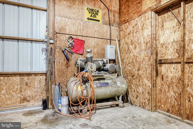 5100 SHAFFER MILL RD, Manchester, MD 21102