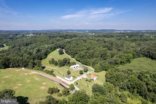 5100 SHAFFER MILL RD, Manchester, MD 21102