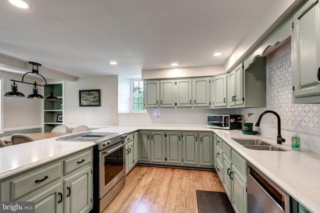 5100 SHAFFER MILL RD, Manchester, MD 21102