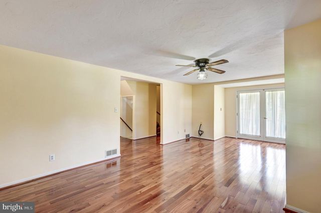 5100 SHAFFER MILL RD, Manchester, MD 21102