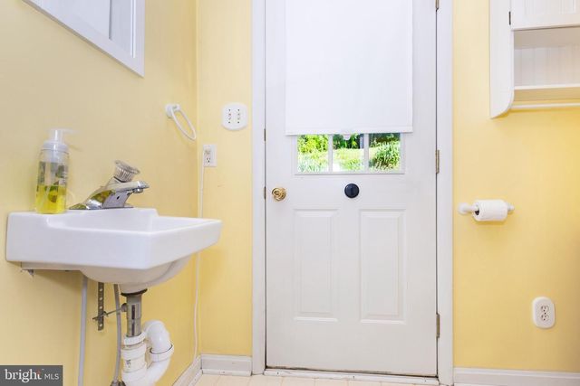 5100 SHAFFER MILL RD, Manchester, MD 21102