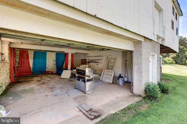 5100 SHAFFER MILL RD, Manchester, MD 21102