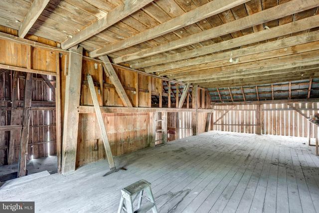 5100 SHAFFER MILL RD, Manchester, MD 21102